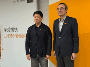 400G�ɥN�N�ܡI�p�o����x�n��3.2T�����l�����AOFC�N�qmicro LED����