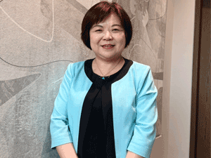 �������s�ĨB����ߴ��{�ɡA�h�a����ļt���߱��v�X�@�A�~���e�Ұ�IPO